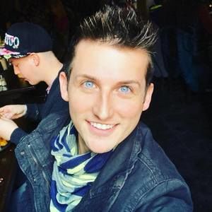 Meet your Posher, Josh